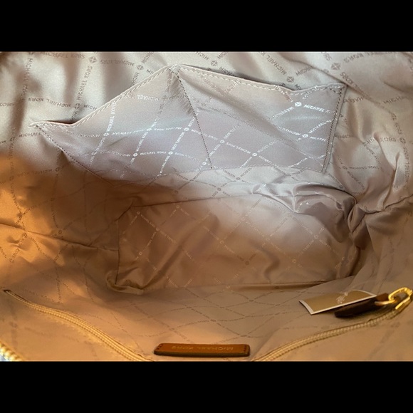 ✨MICHAEL KORS✨Authentic Vanilla Tote NEW! - Picture 10 of 12